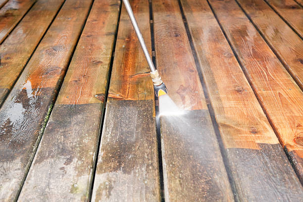 Best Sign and Awning Cleaning  in Center Point, TX